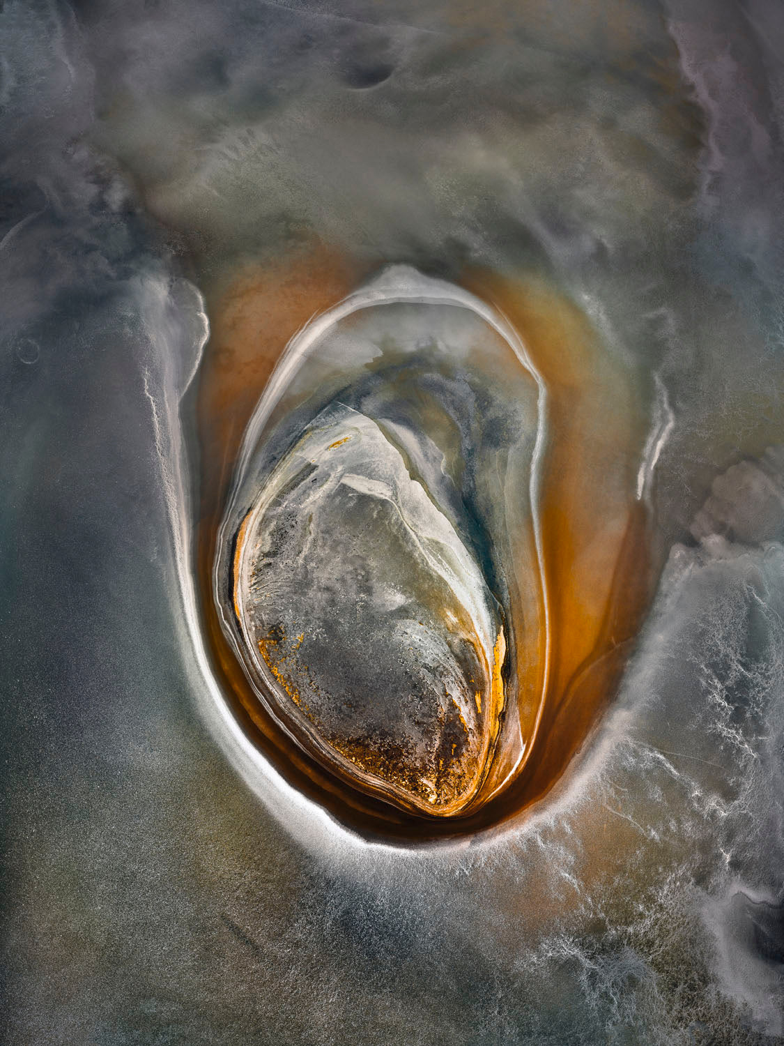 Aurum Colours by Tony Hewitt