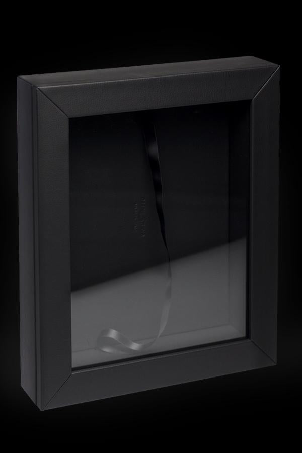 Black Reveal Box
